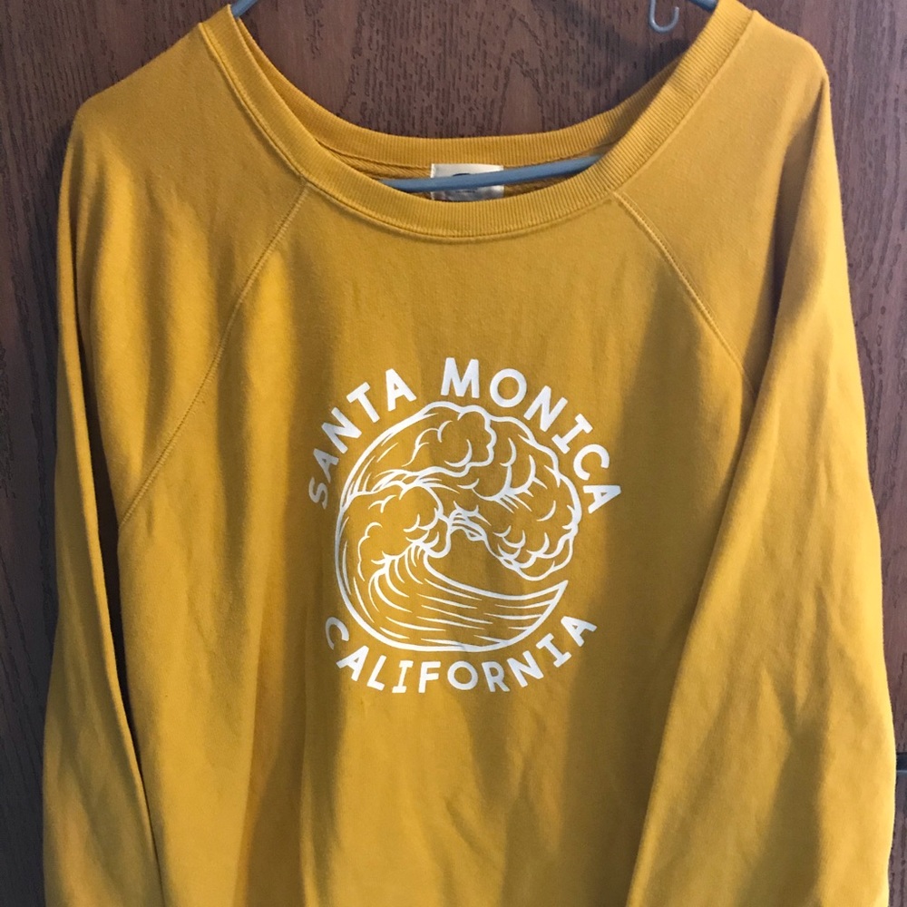 Women’s old navy sweater